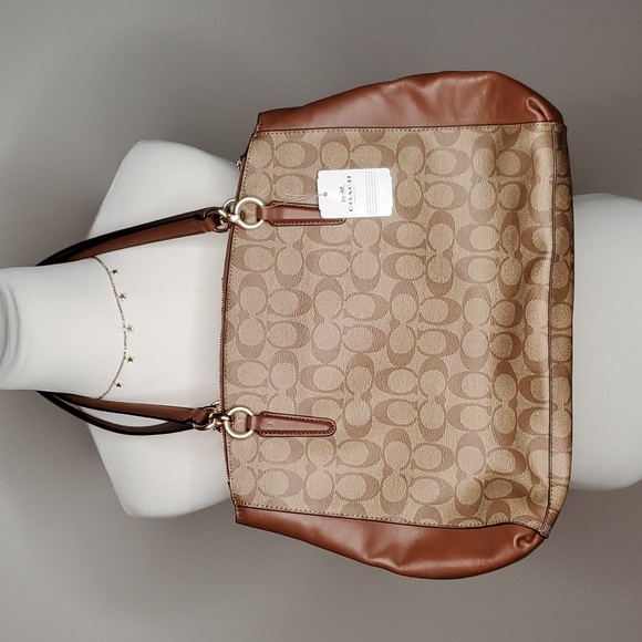 Coach Signature Christie Carryall - Picture 9 of 16